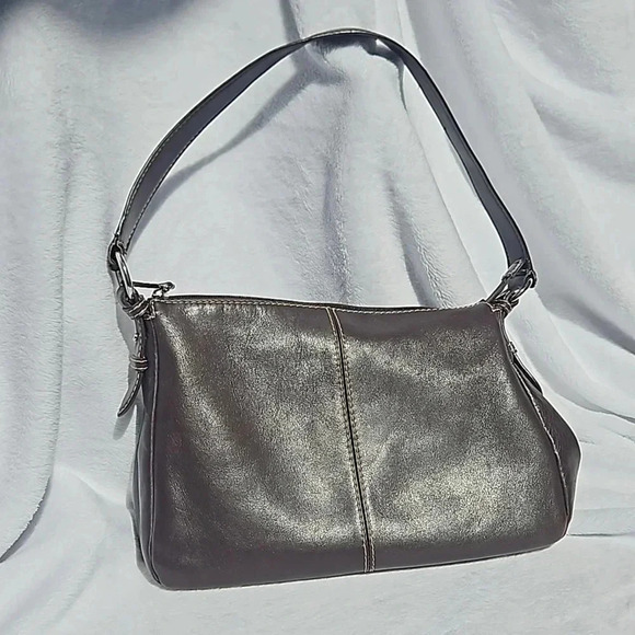 LEATHER PURSE - Picture 2 of 16